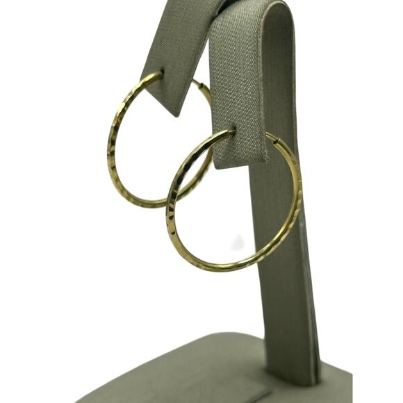 14K Yellow Gold Hammer Textured Hoop Earrings (15948) - Picture 9 of 10